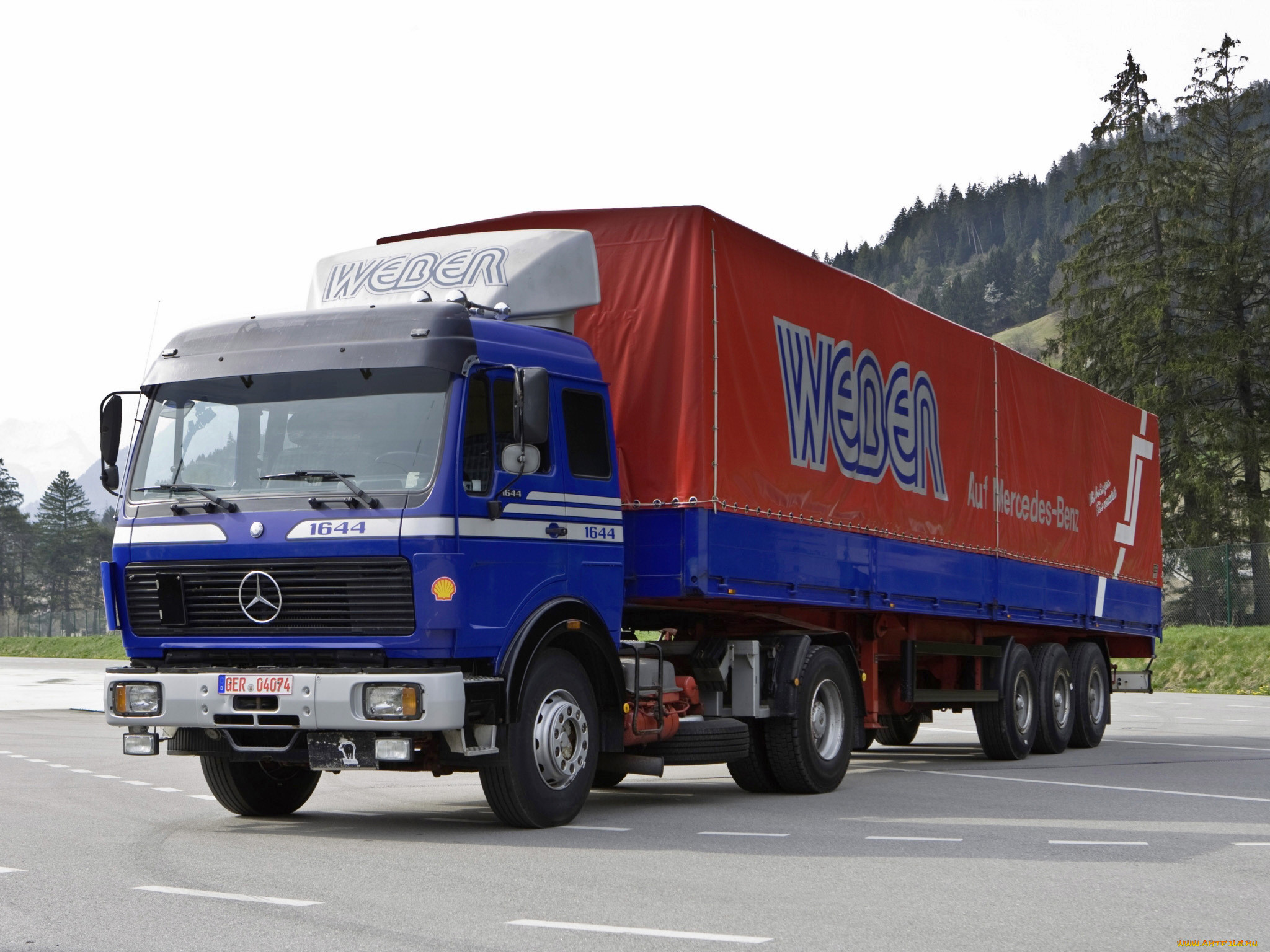 , mercedes, trucks